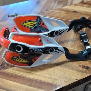 CYRCA Ultrabend Pro Handguards